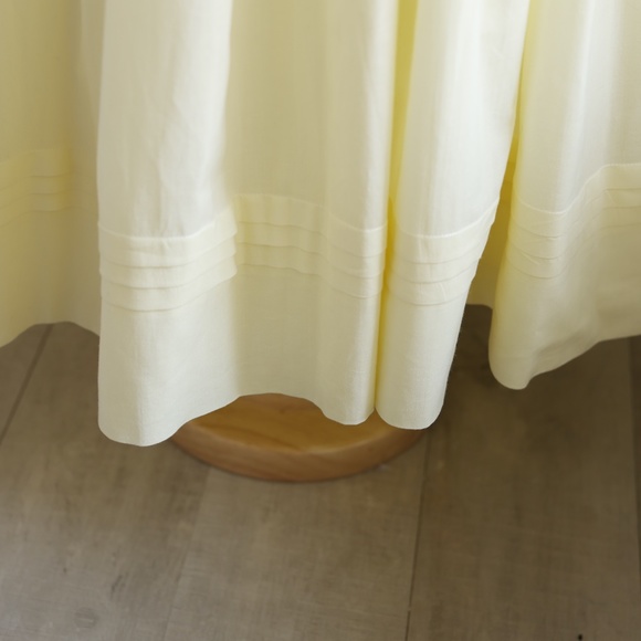 Strasburg Dress Yellow Size 10 Smocked Embroidered Spring Special Occasion NWT - Picture 5 of 7